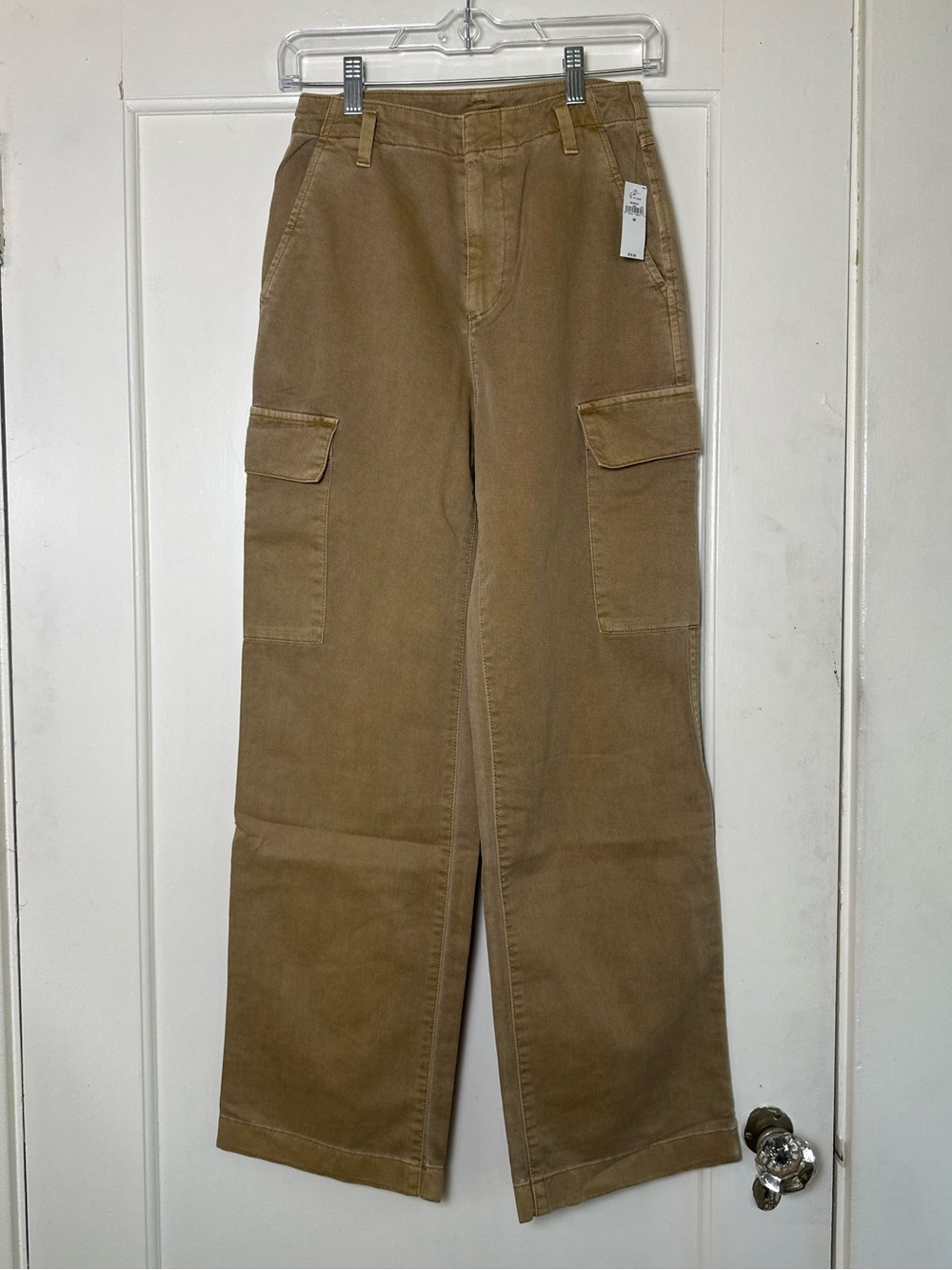 NWT Gap cargo pants